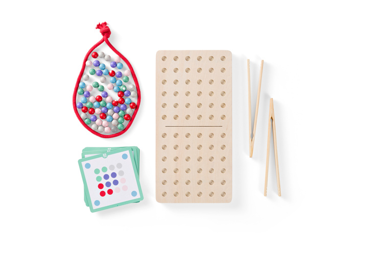 BS Toys, Drewniana gra logiczna ze szczypcami Kuleczki dla dwojga