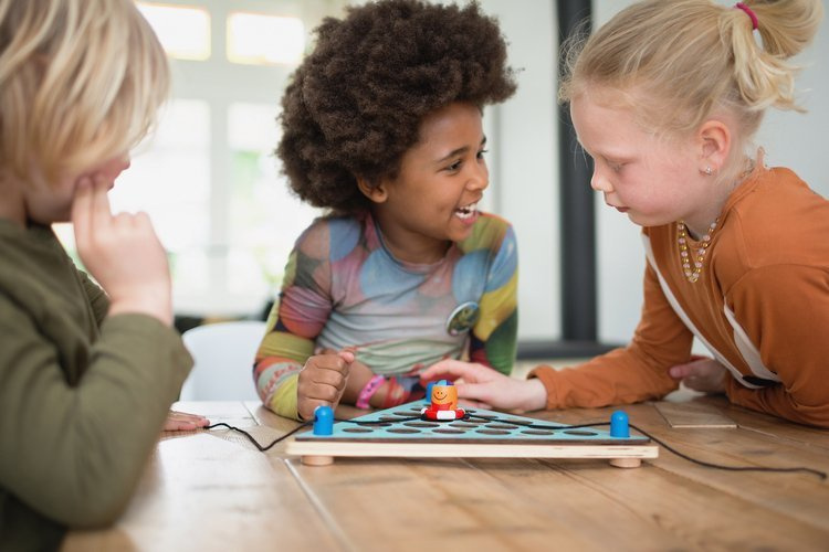 BS Toys, drewniana gra zręcznościowa Uratuj Ralfa