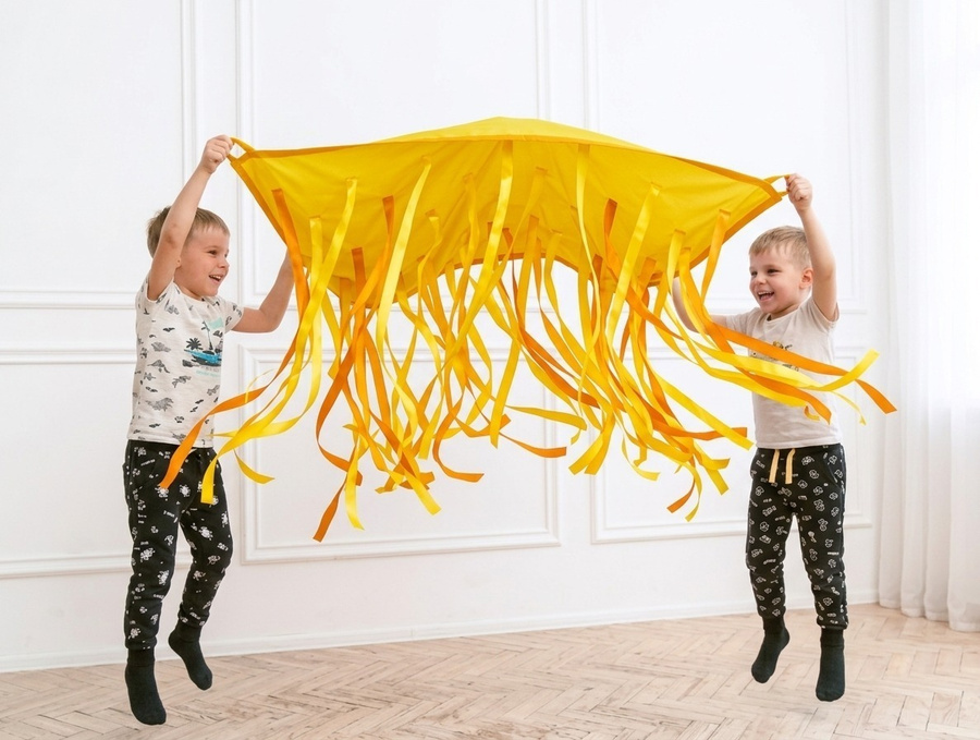 Chusta animacyjna 1,45 x 1,45 m ze wstążkami SŁOŃCE