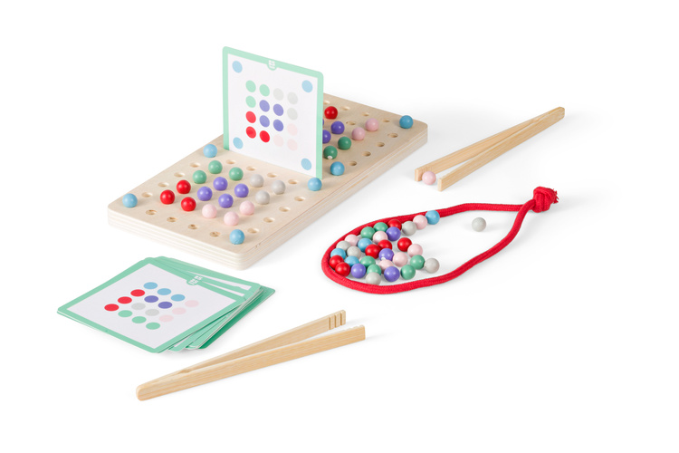 BS Toys, Drewniana gra logiczna ze szczypcami Kuleczki dla dwojga