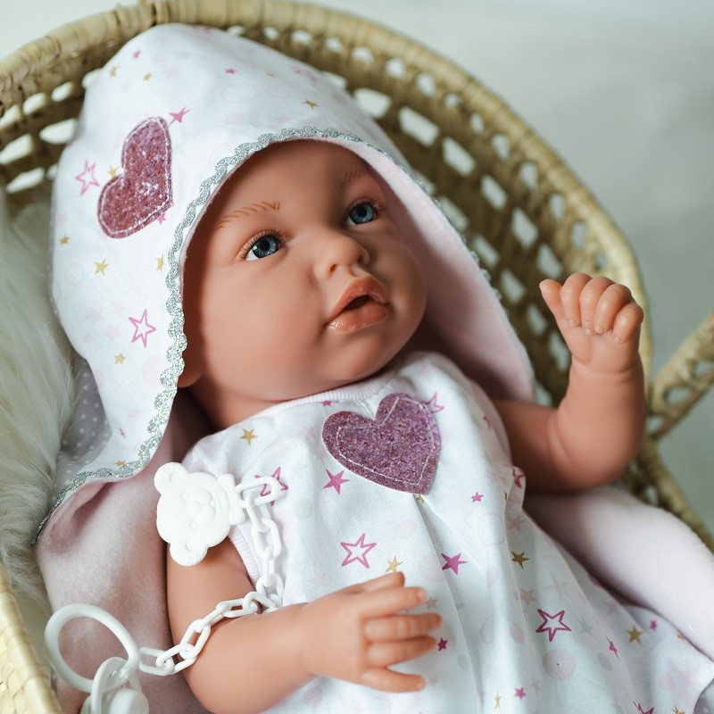 Lalka Ane_Baby z kocykiem i akcesoriami Marina & Pau 1606